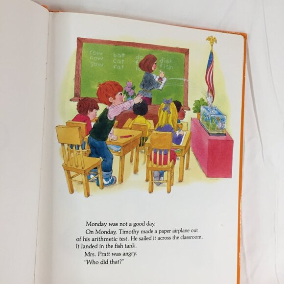 1983 A TALE FROM CARE BEARS  "The Trouble w Timothy" HARDCOVER BOOK PARKER BROS - Picture 4 of 8